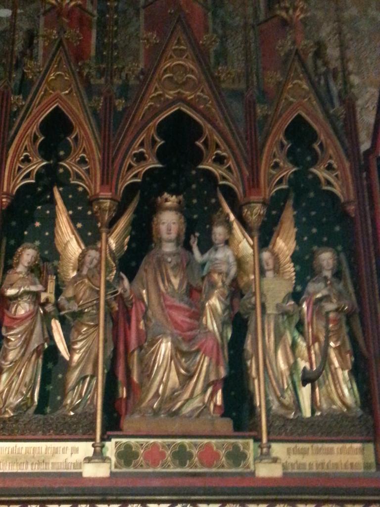 Collégiale Ste-Croix - autel de la Vierge