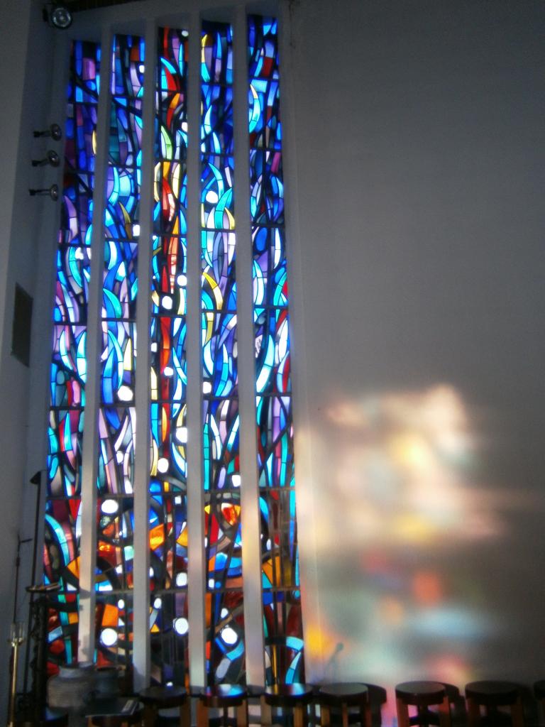Eglise Ste-Julienne, vitraux du choeur