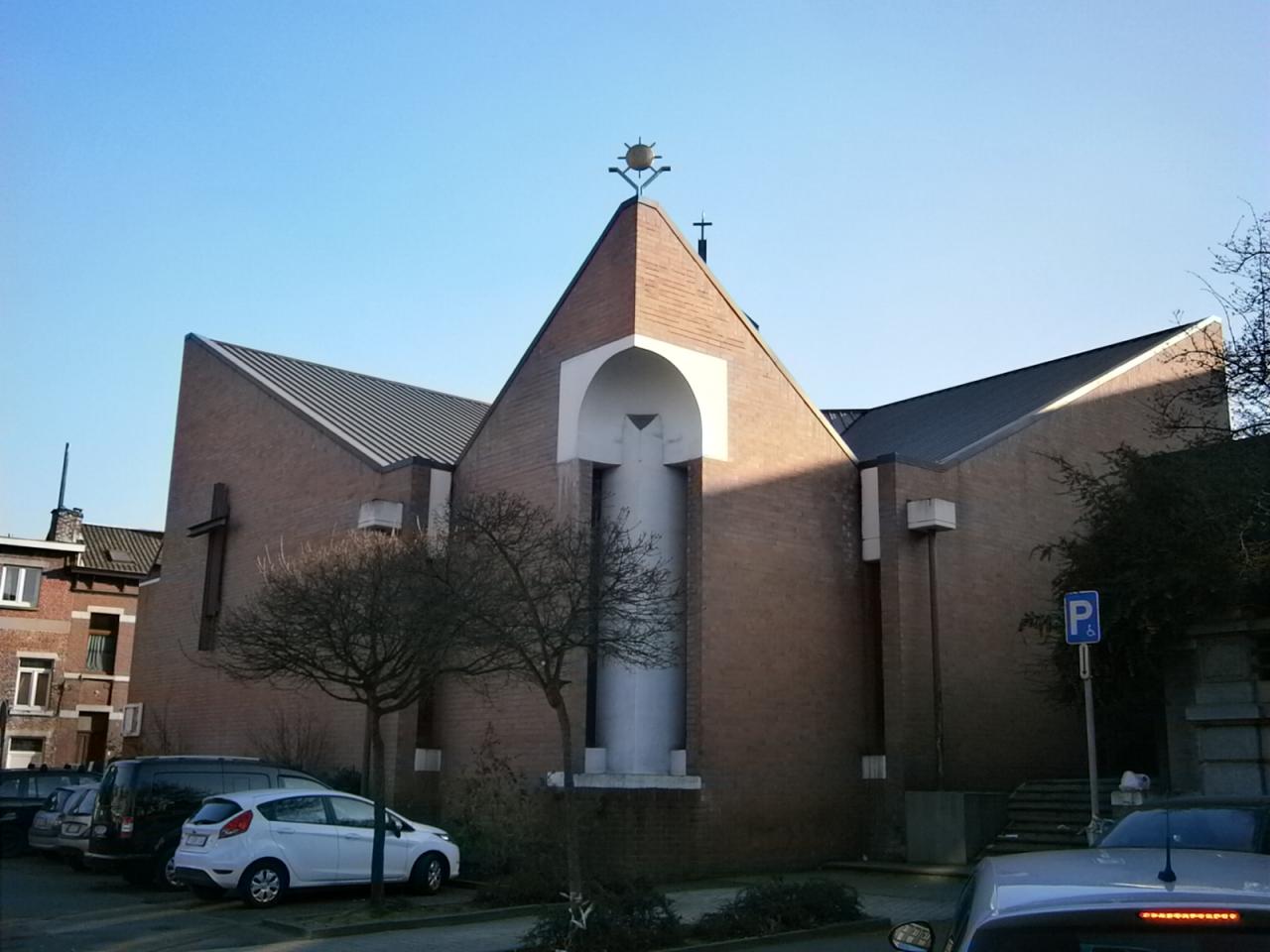 Eglise Ste-Marguerite, vue depuis la Rue Ste-Marguerite