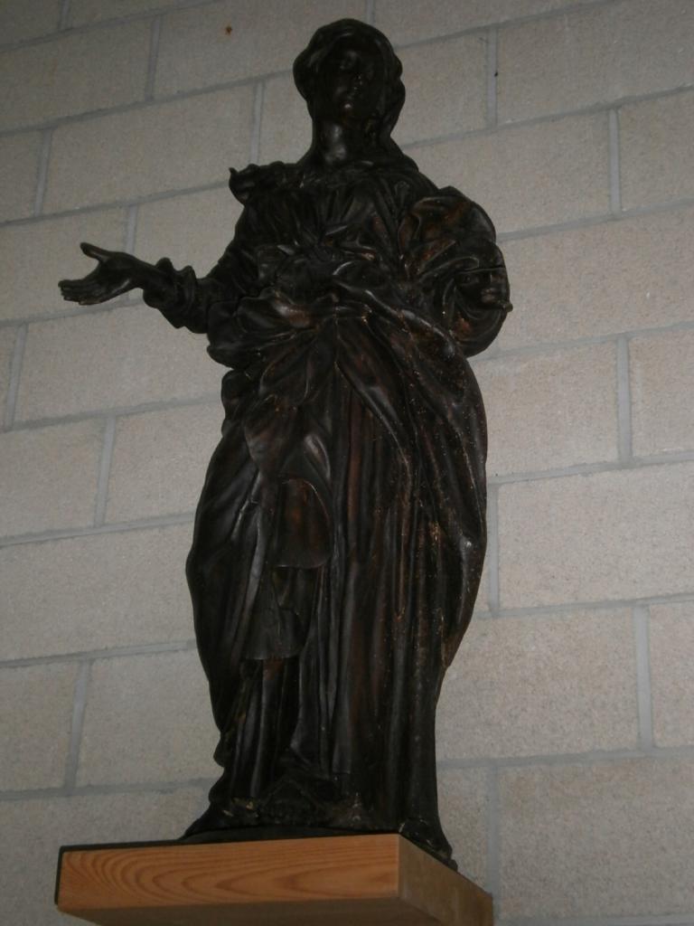 Eglise Ste-Marguerite, statue de bois